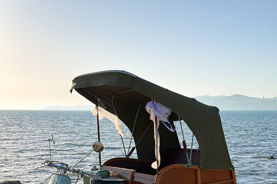Piaggio Ape Calessino