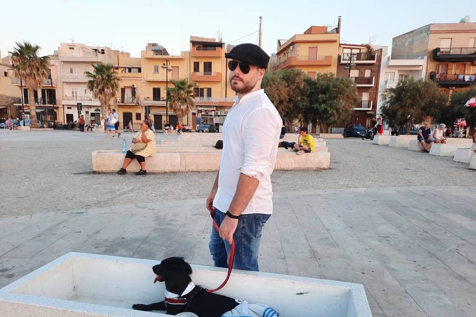 Davide - Wedding Dog Sitter