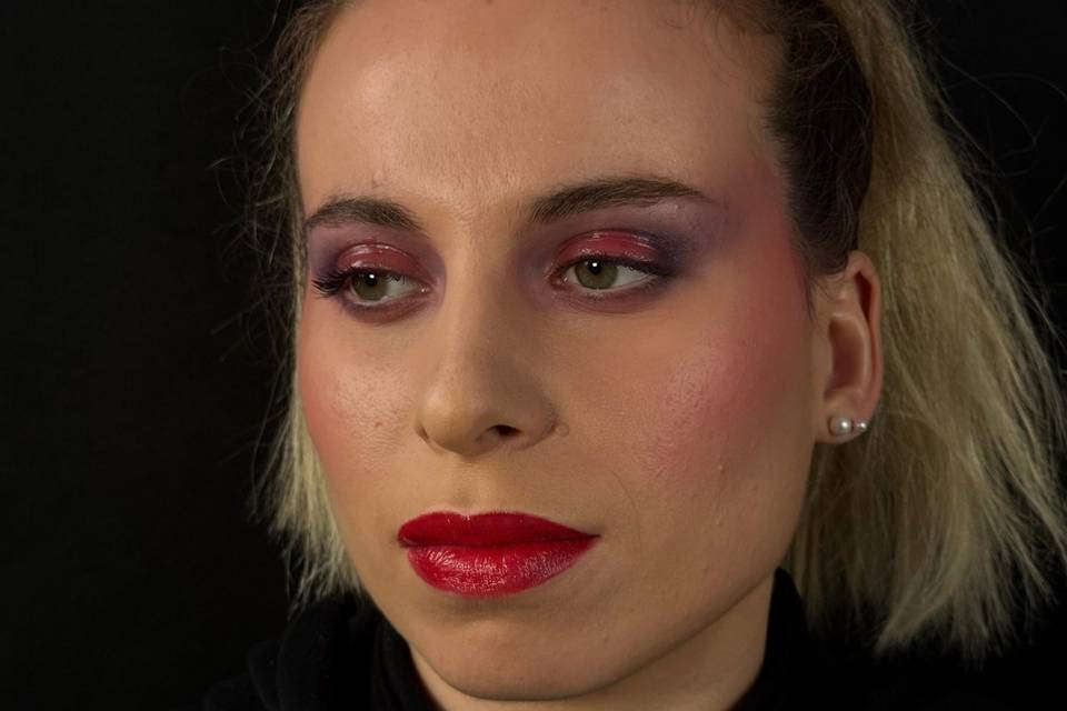 Make-up glossy
