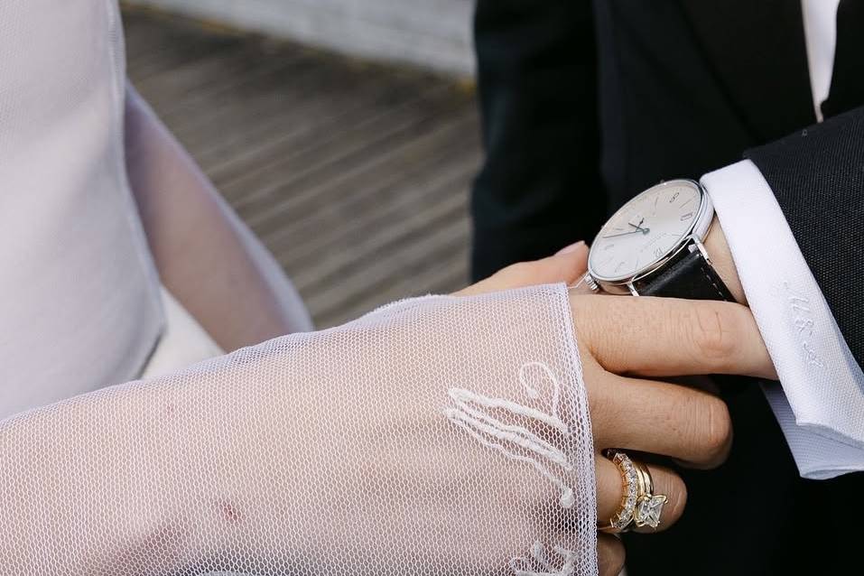 Ricamo a mano personalizzato
