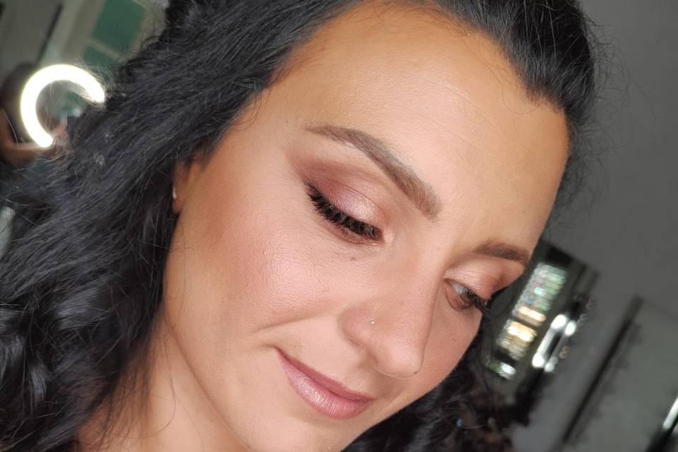 Eleonora Pro Make-Up Artist