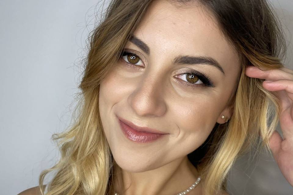 Eleonora Pro Make-Up Artist