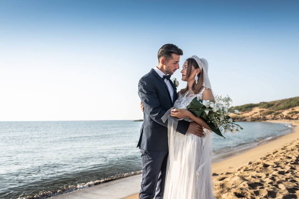 Summer elopement in Sicily.