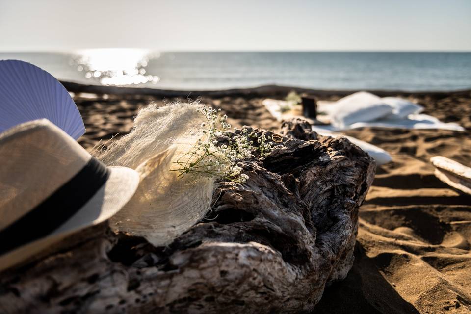 Summer elopement in Sicily.