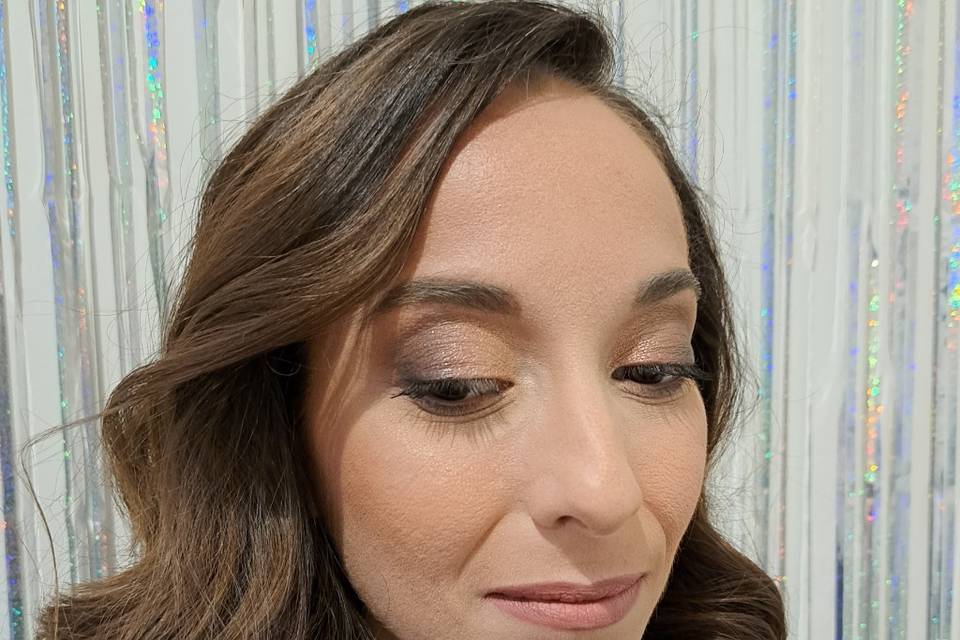 Natural makeup