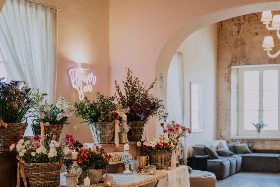 Flower Bar