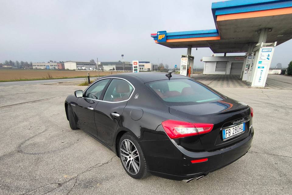 Maserati Ghibli - Retro Auto