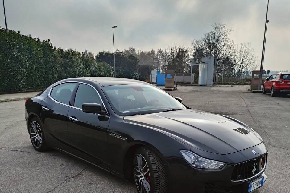 Maserati Ghibli - Fronte