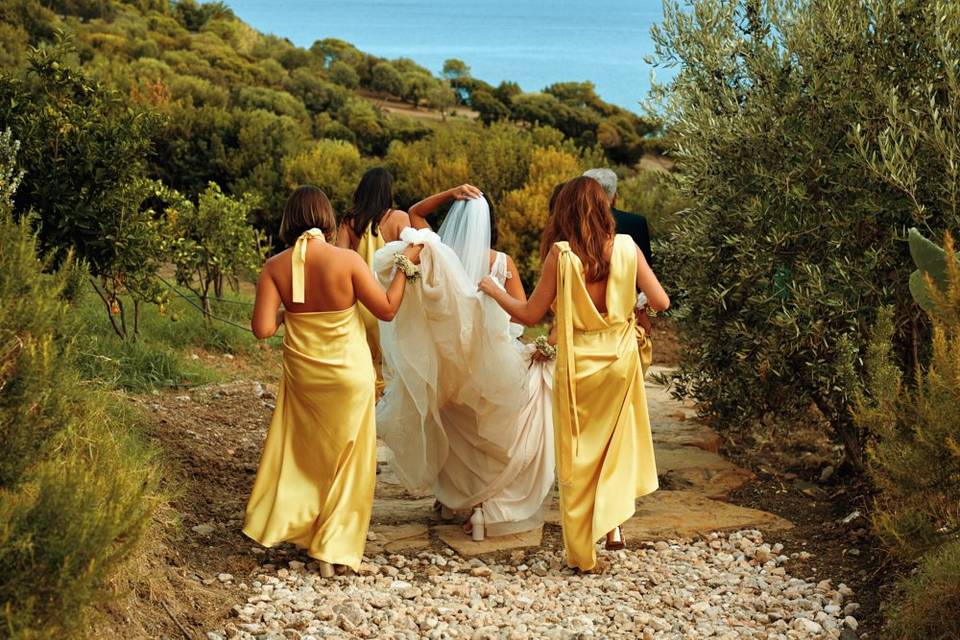 Sposa e damigelle