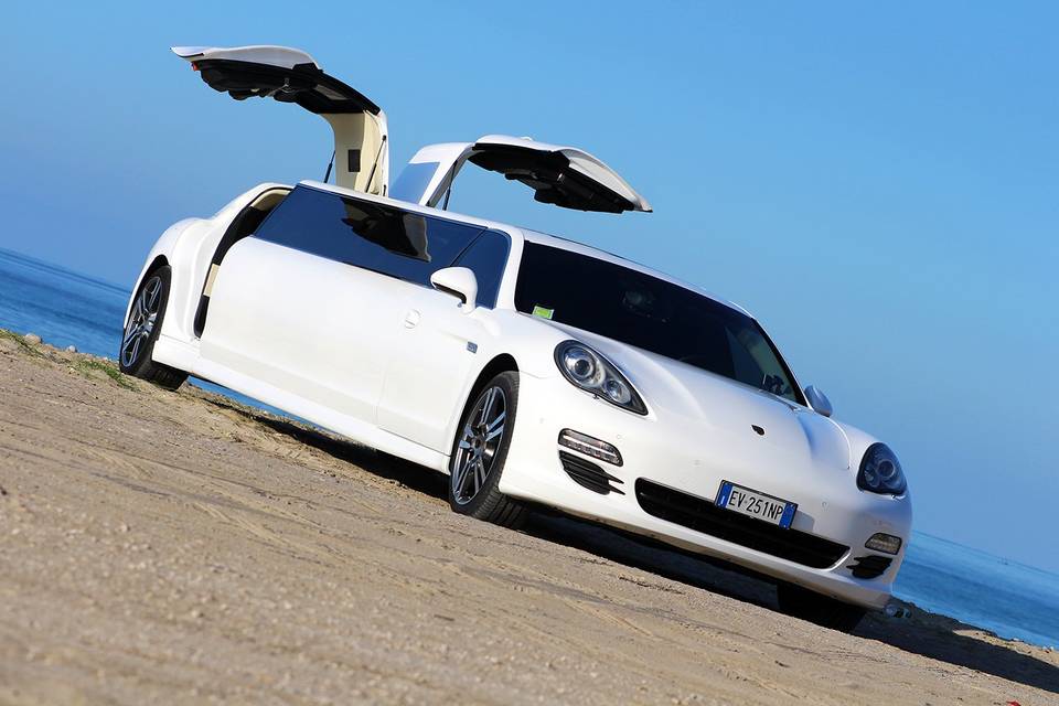 Porsche Panamera Limousine