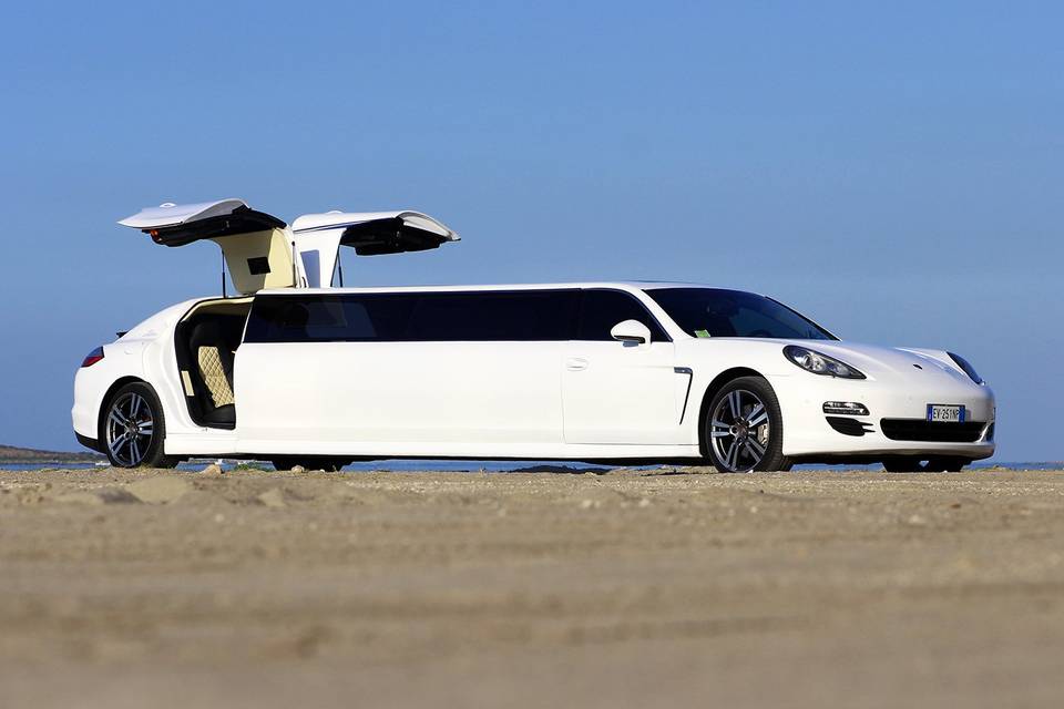 Porsche Panamera Limousine