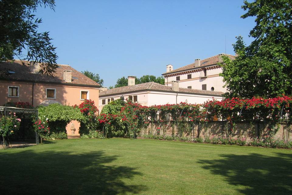 Giardino Villa Cavriani