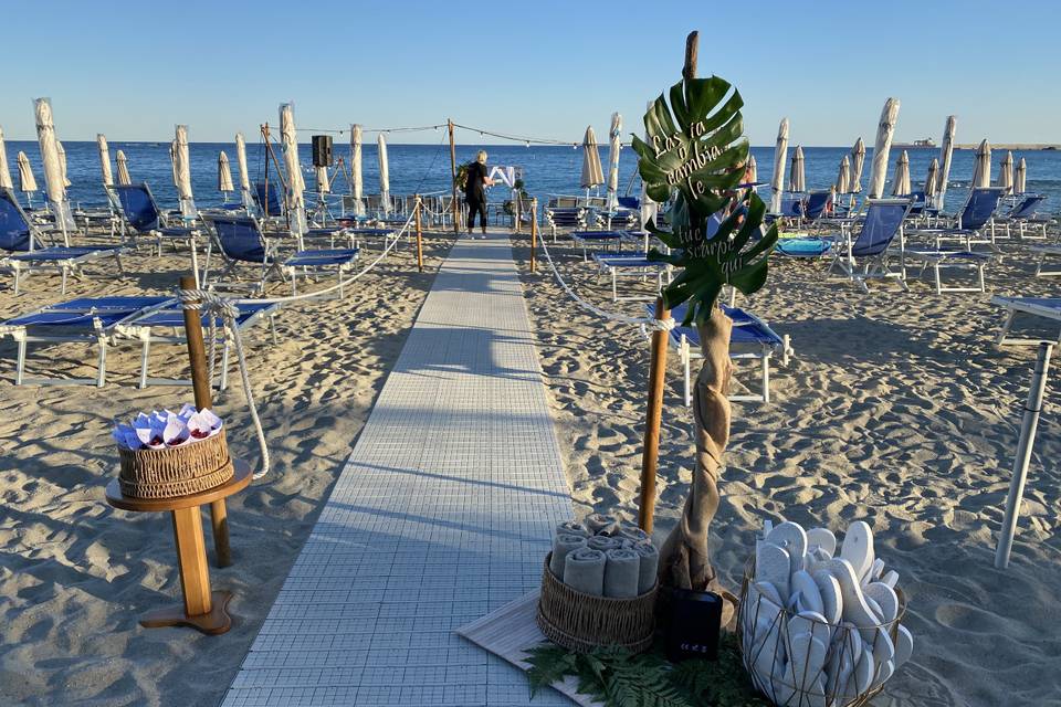 Nettuno Beach & Restaurant