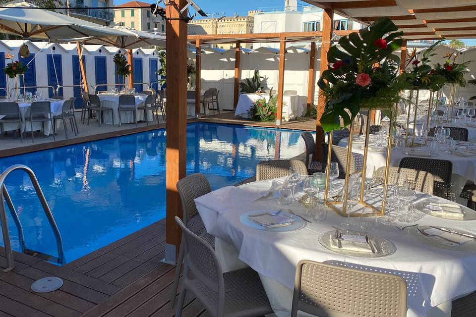 Nettuno Beach & Restaurant