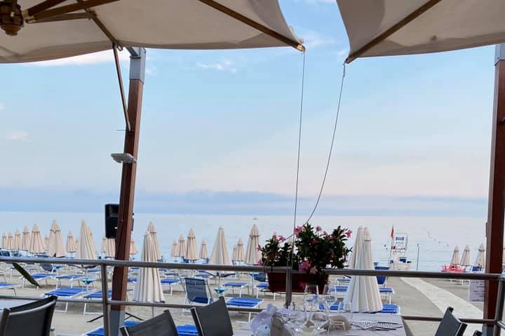 Nettuno Beach & Restaurant