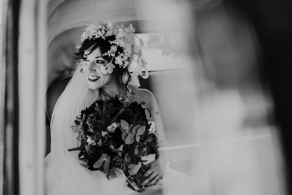 Bride portrait red lips