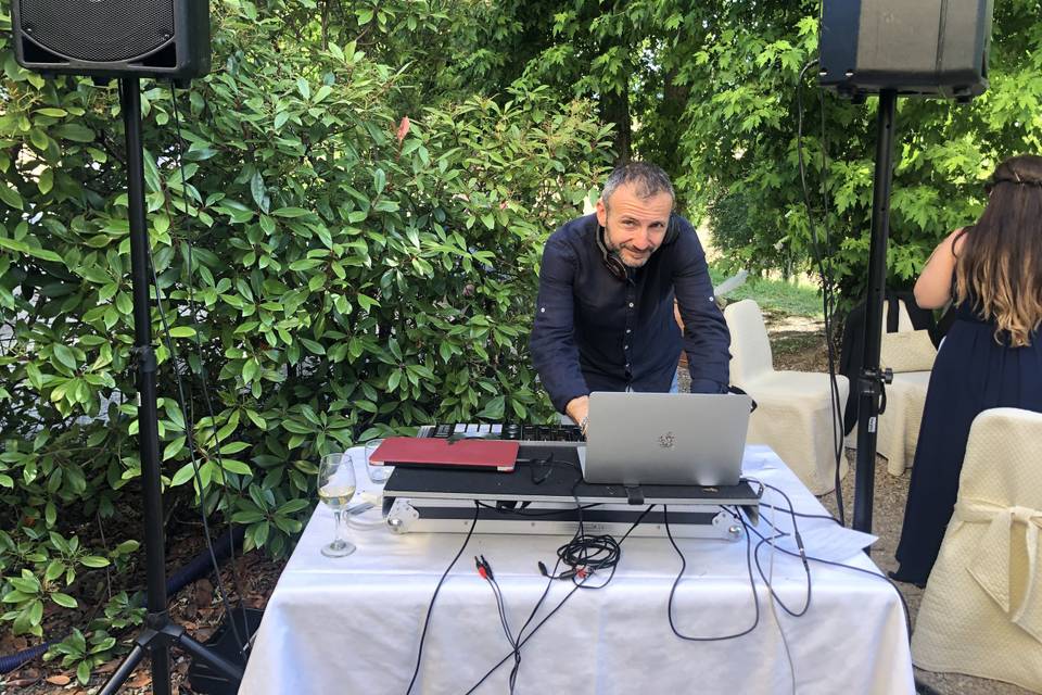 DJ Floriano