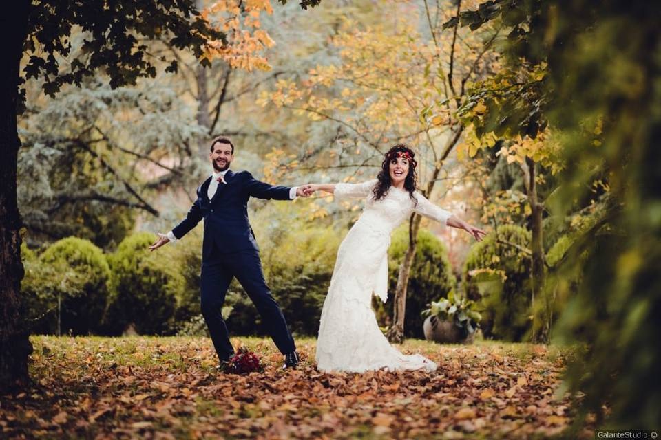 Matrimonio fra le foglie