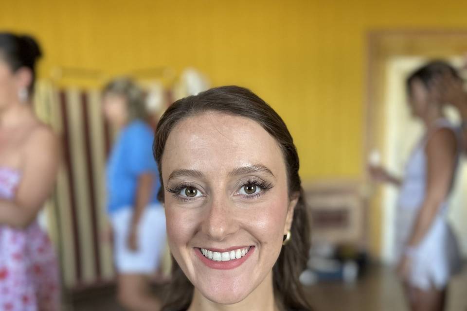 Make up damigella