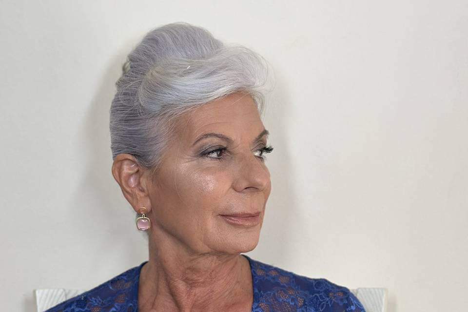 Make up invitata