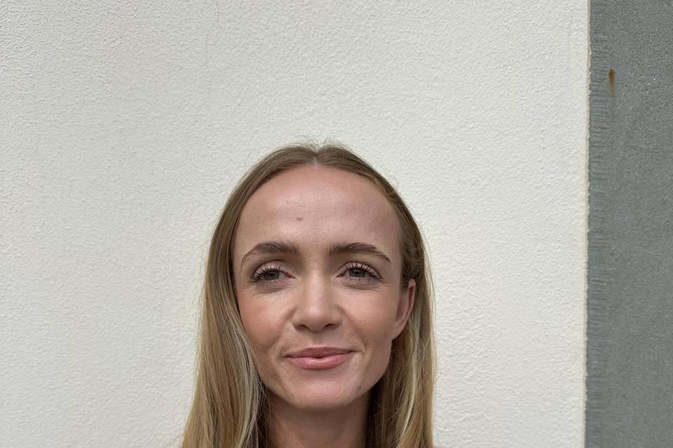Make up damigella