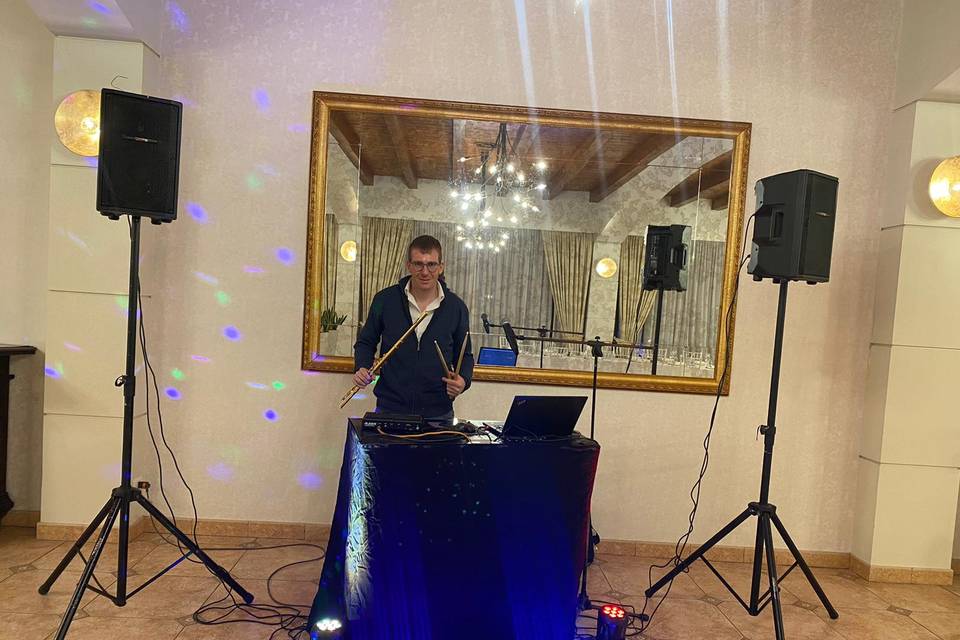 Uriel DJ Musica e spettacolo