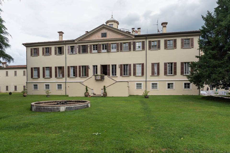 Esterni