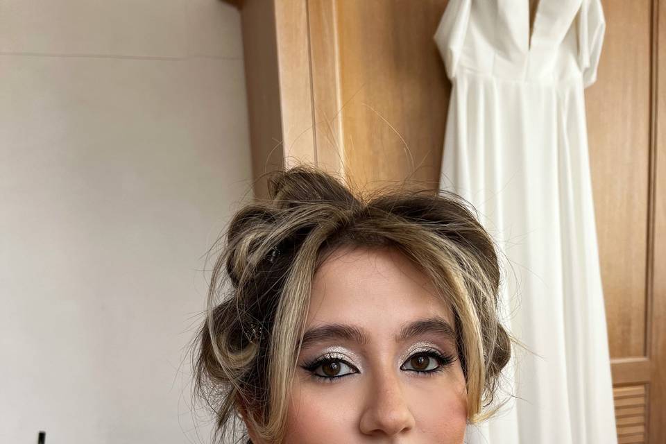 Bridal make-up