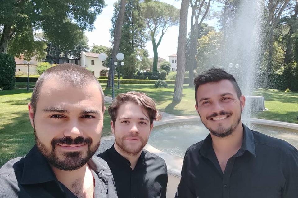 Acustico SPA Trio