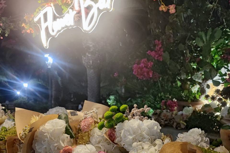 Flower bar