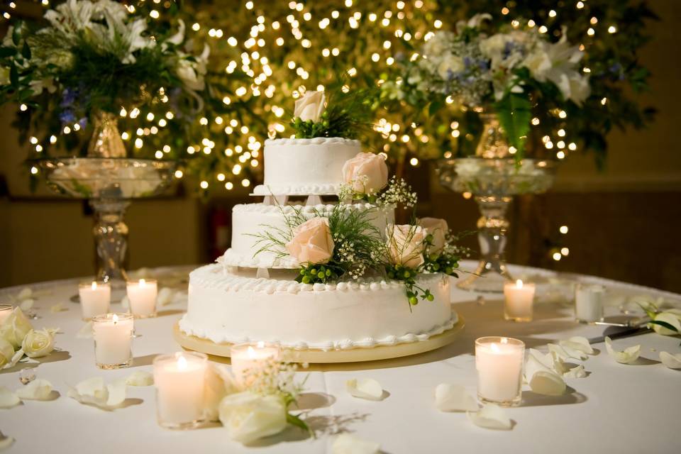 Romantic Wedding Cake