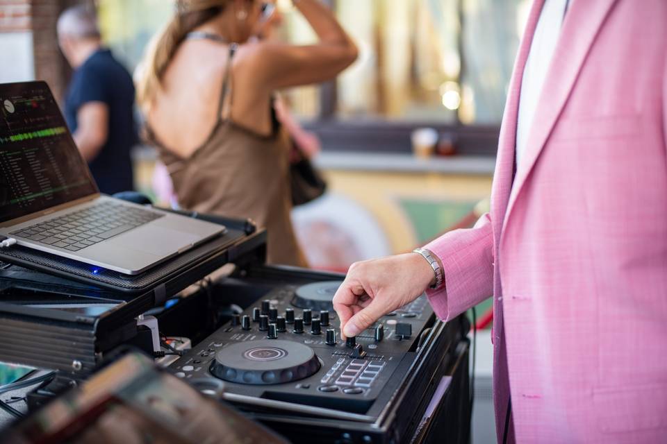 DJ consol (2)