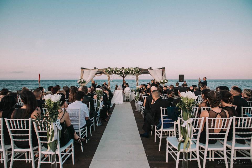 Wedding on The Sea