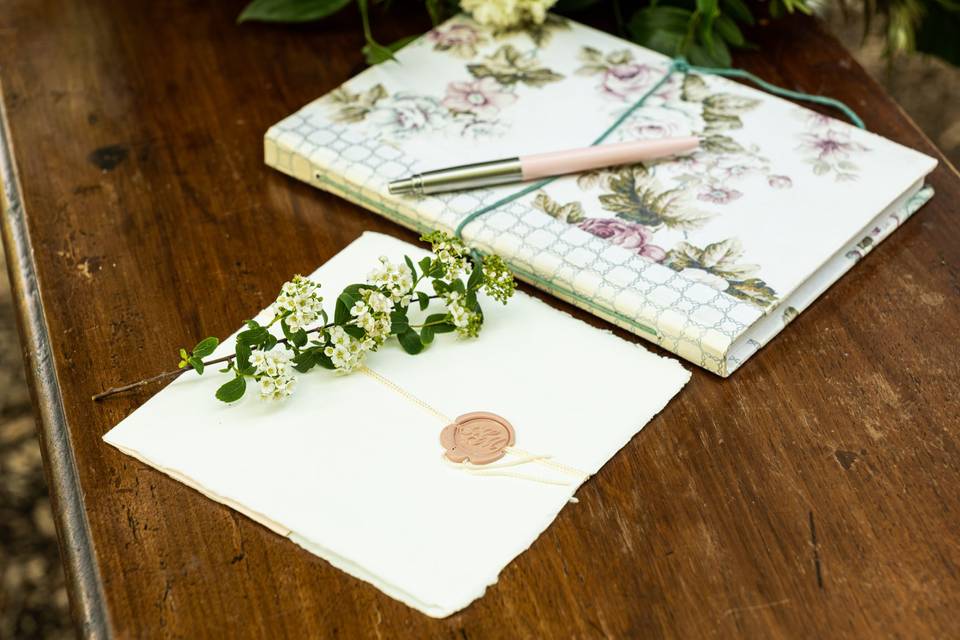 White Tulipa Wedding & Events Planner