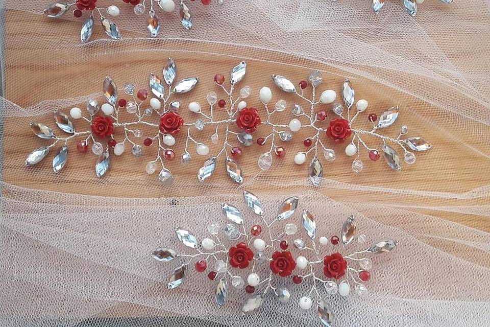 Accessori rose rosse