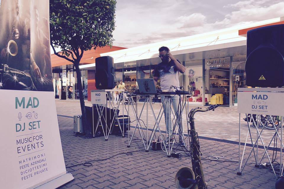 Dj set, sax