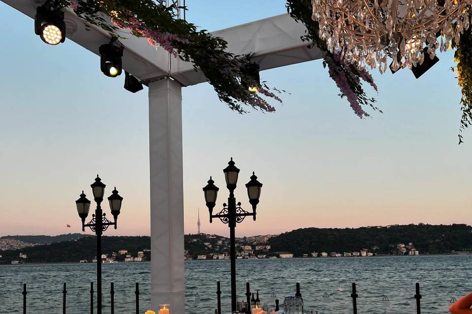 Il lago incantato