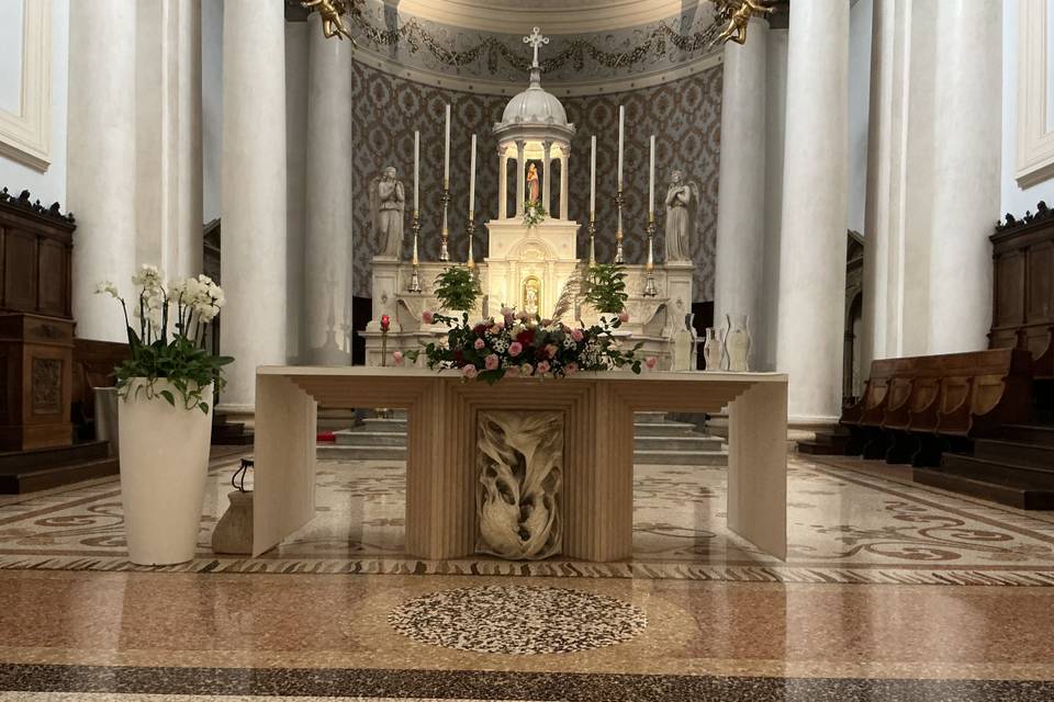 Altare