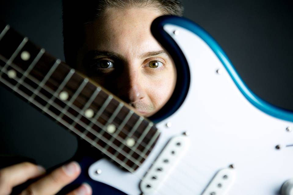 Michele Montepeloso - Guitar