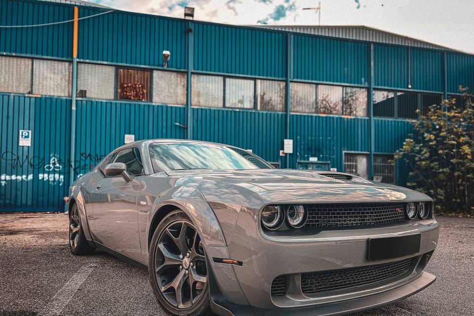 Dodge Challenger 5.7 HEMI