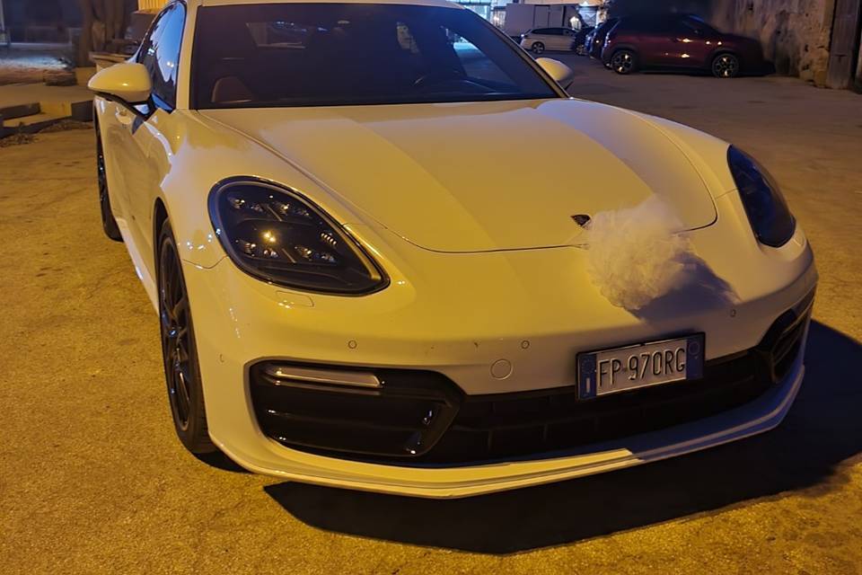 Porsche panamera 4