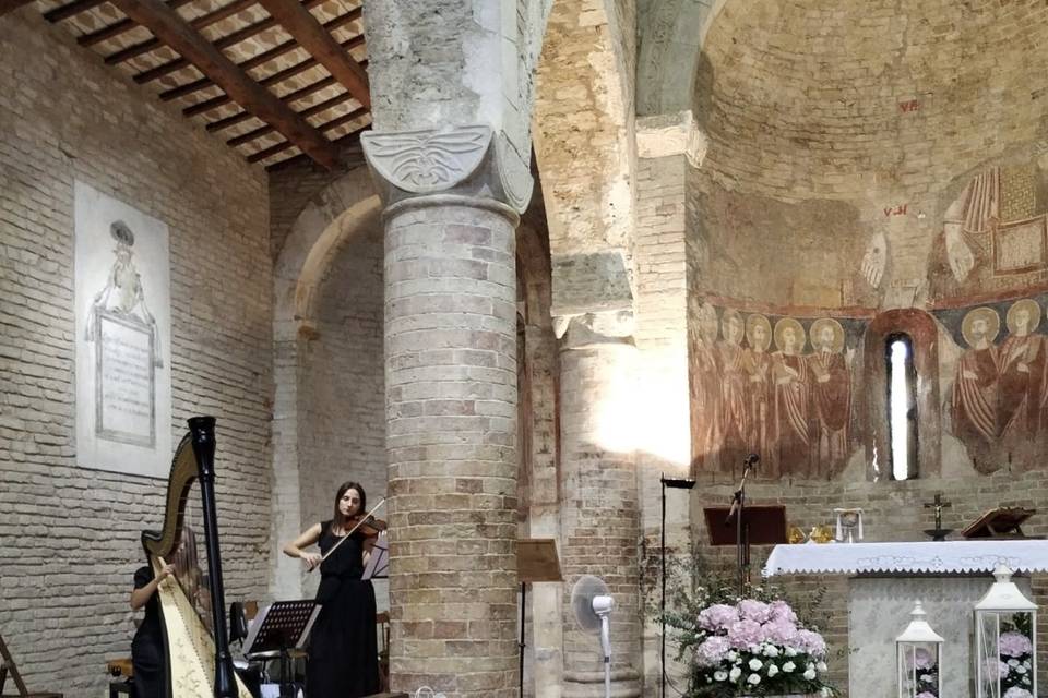 Abbazia Santa Maria del Lago