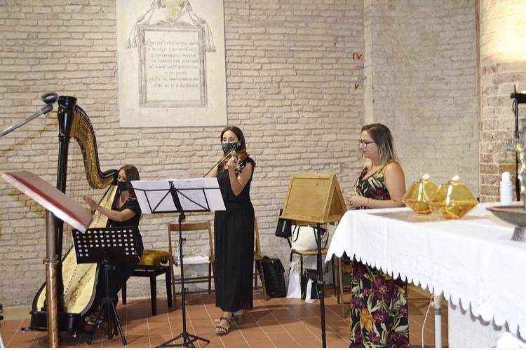 Trio voce, violino ed arpa