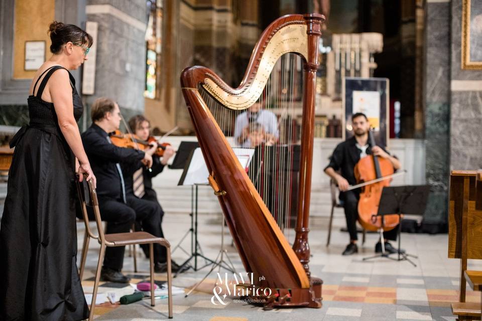 Quartetto con arpa e canto