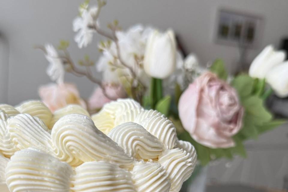 Cake white