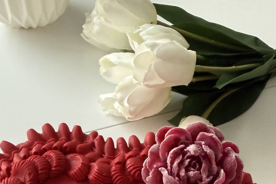 Red cake love