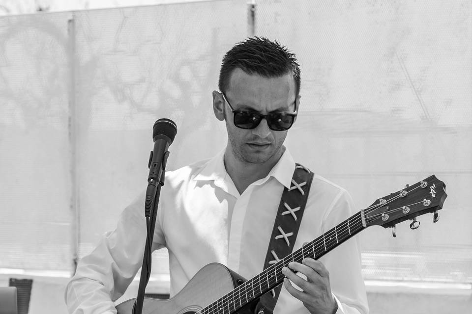 Wedding 2025 guitarman