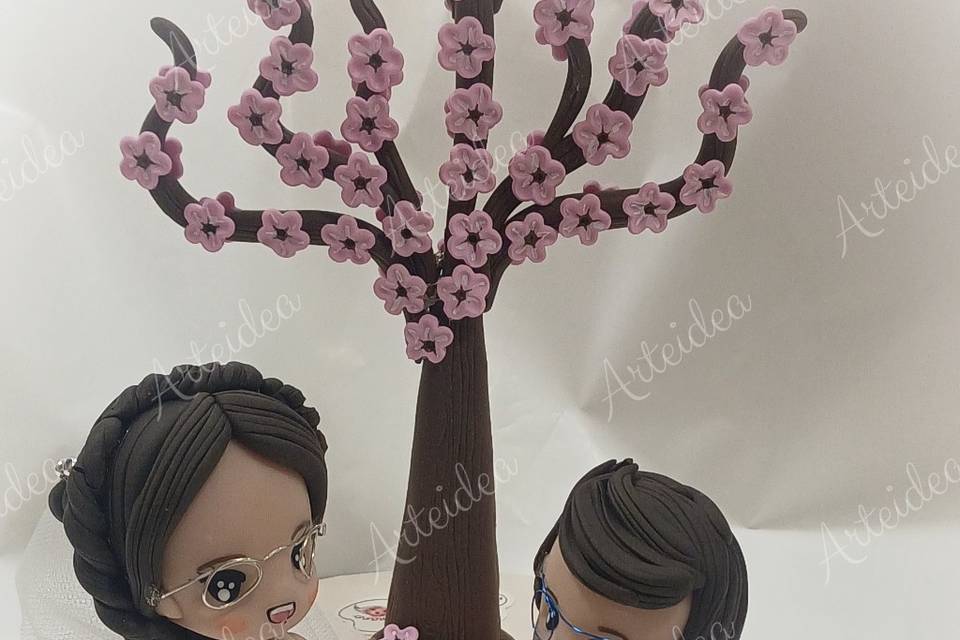 Cake topper