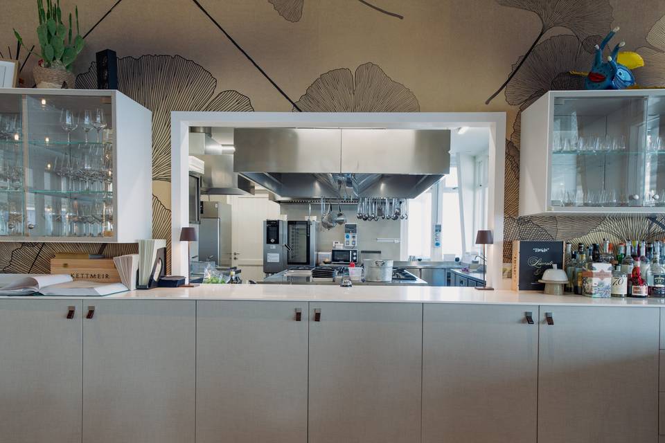 Cucina a vista su sala