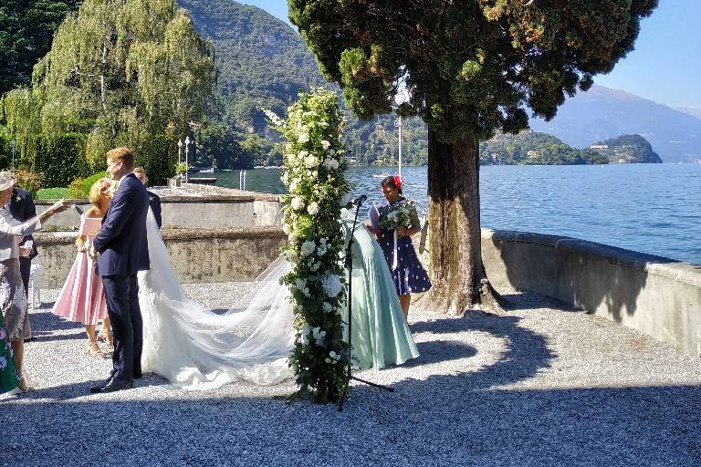 Lake como